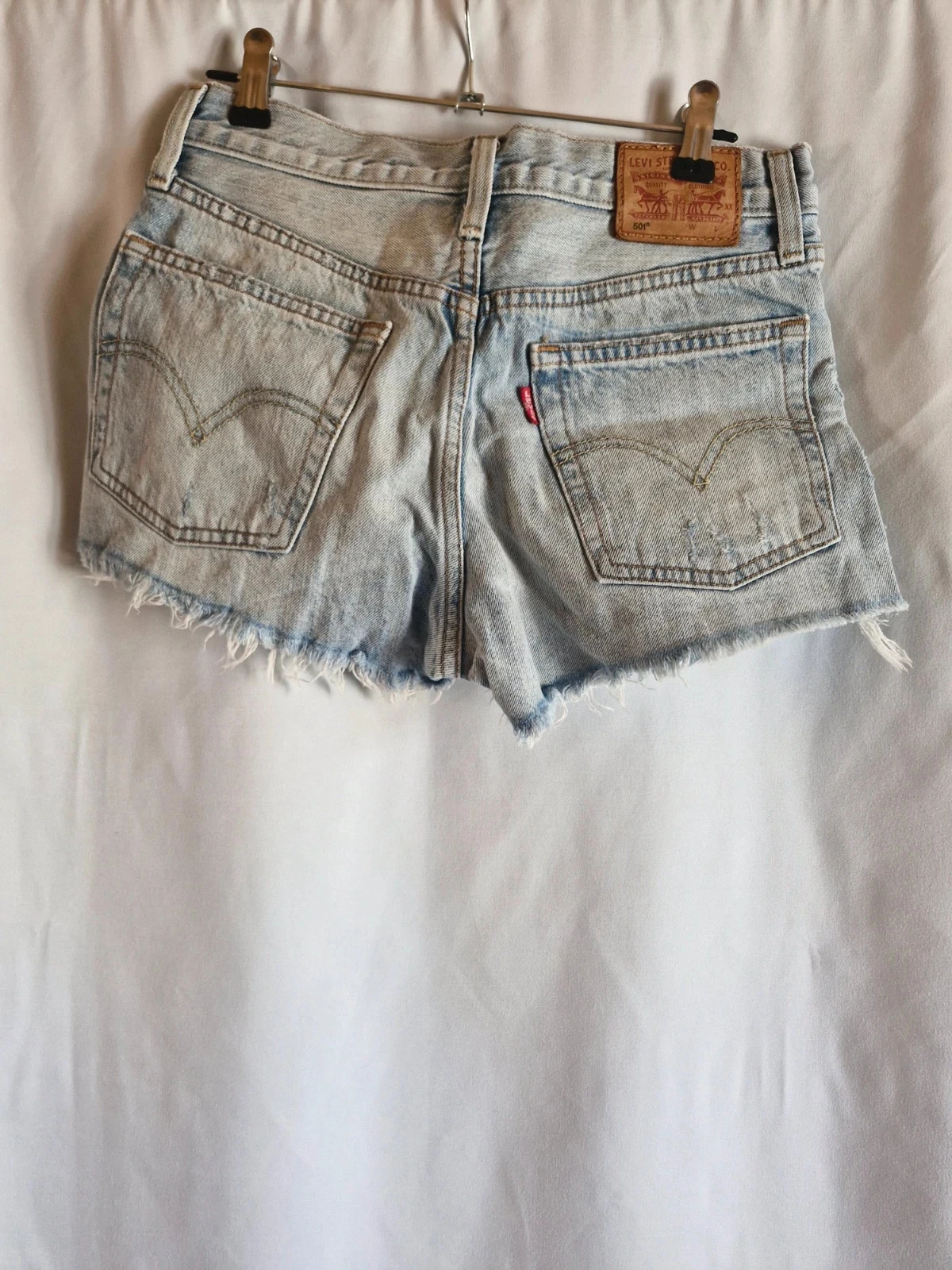 Short en jean Levi's 501 femme W25 lichtblauw gescheurd versleten lage taille – photo 2